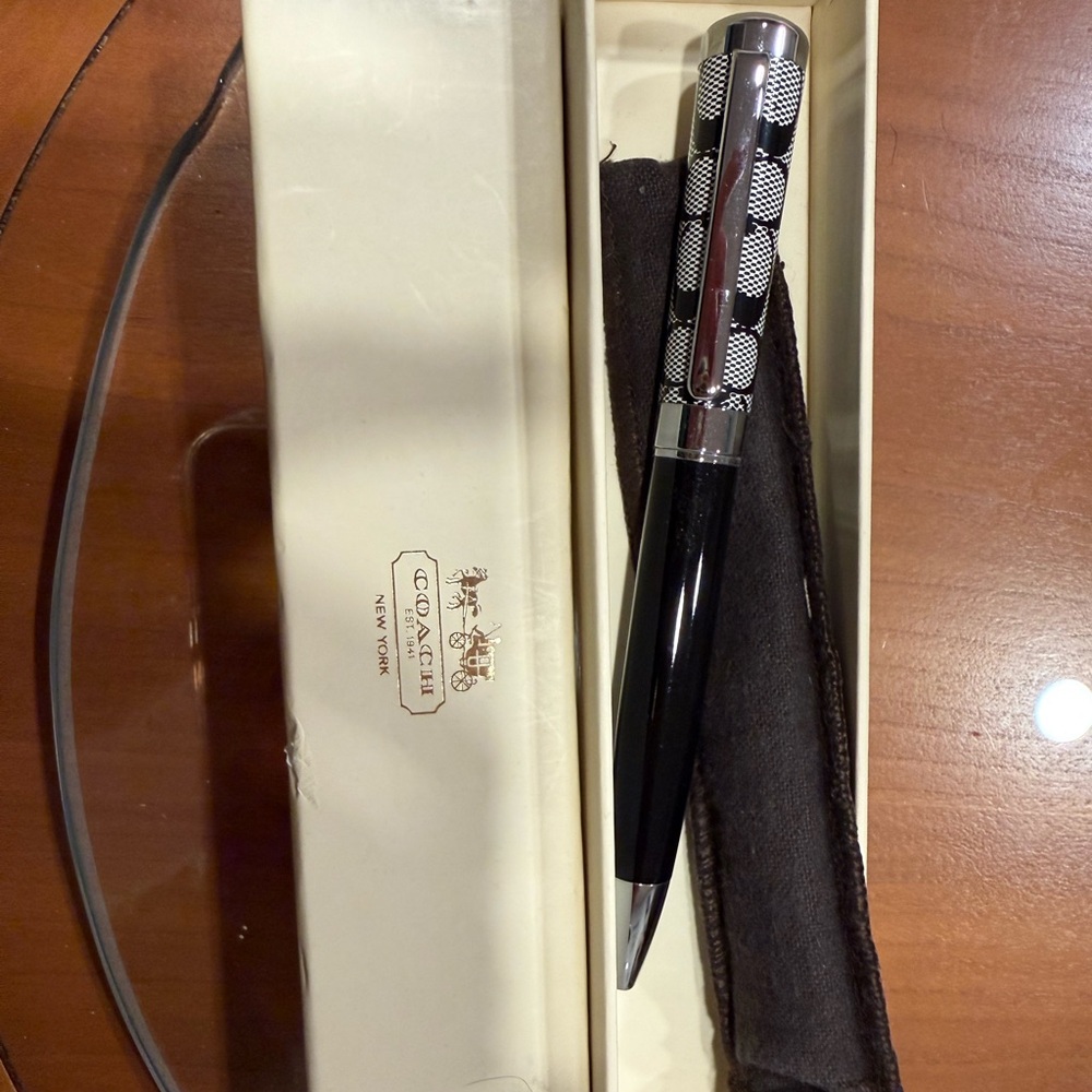 Coach Black and Silver Checkered Pen